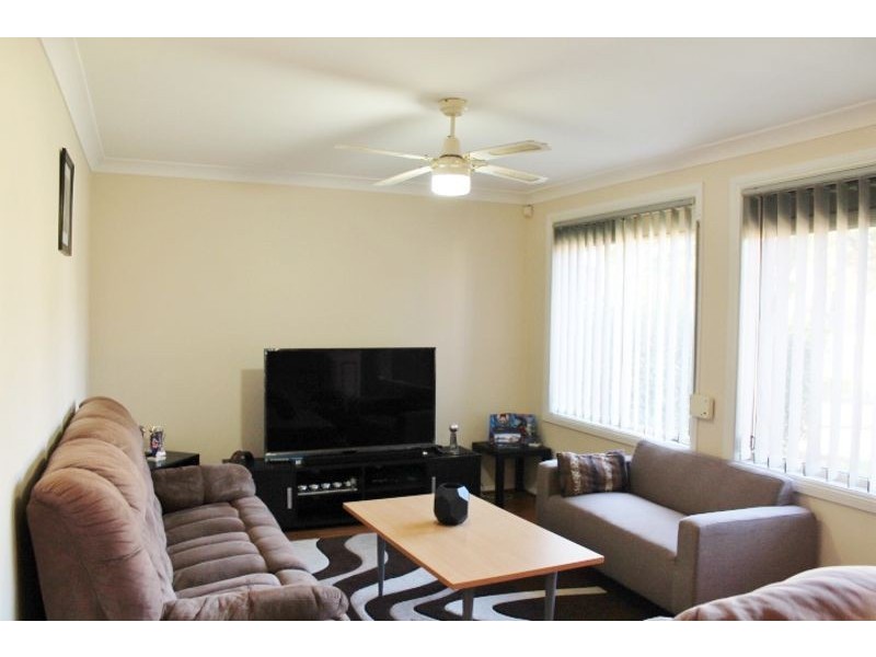 6 Arrowsmith Street, Glenwood NSW 2768