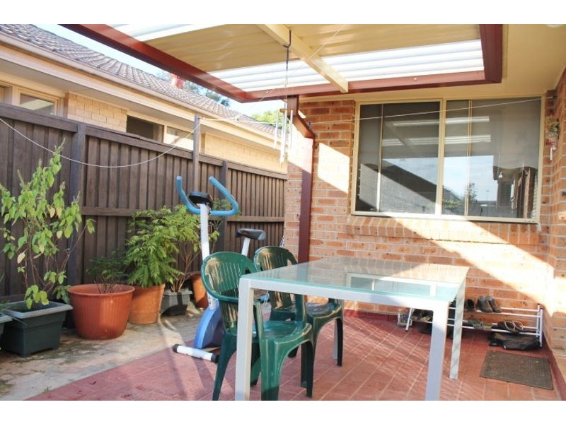 6 Arrowsmith Street, Glenwood NSW 2768