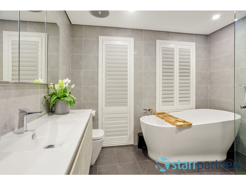 27 Wanaaring Terrace, Glenwood NSW 2768