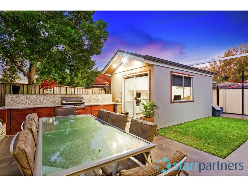27 Wanaaring Terrace, Glenwood NSW 2768