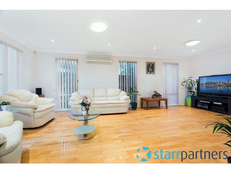 8 Rachael Place, Glenwood NSW 2768