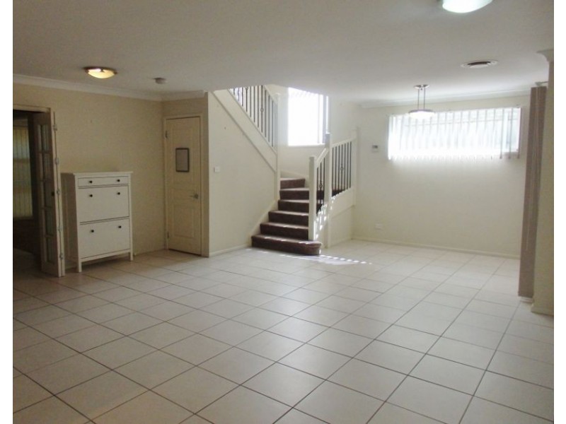 5 Oldbury Street, Stanhope Gardens NSW 2768