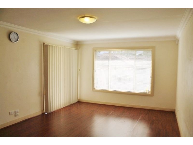 18 Ridge Street, Glenwood NSW 2768