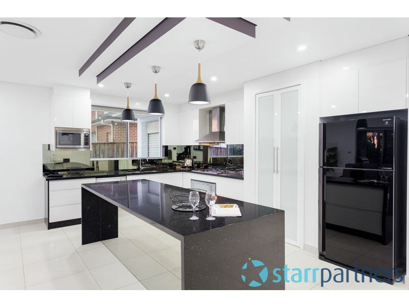 4 Waterfall Crescent, Bella Vista NSW 2153