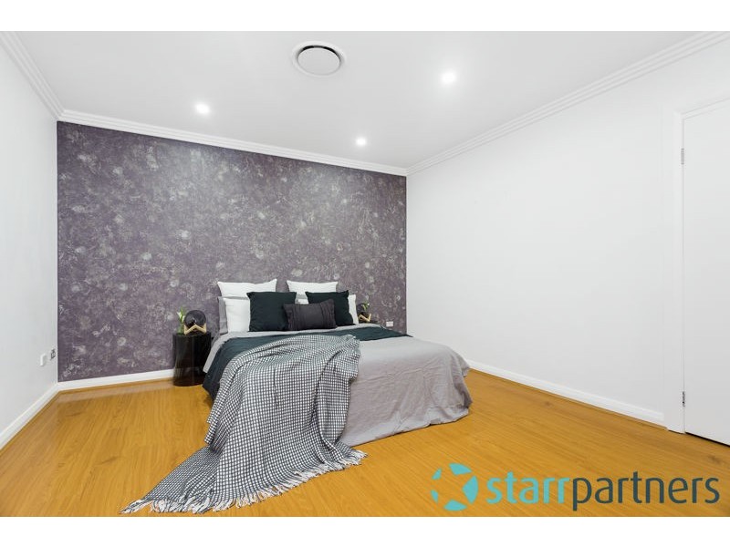 4 Waterfall Crescent, Bella Vista NSW 2153