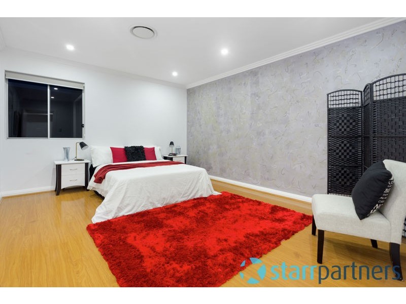 4 Waterfall Crescent, Bella Vista NSW 2153