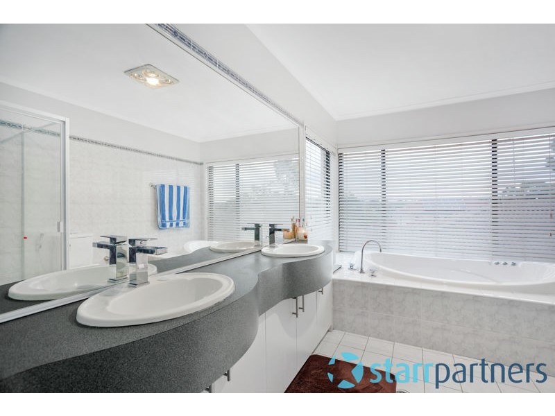 10 Seville Place, Glenwood NSW 2768