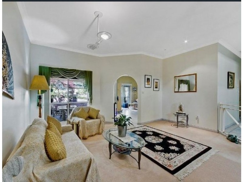 102 Bella Vista Drive, Bella Vista NSW 2153