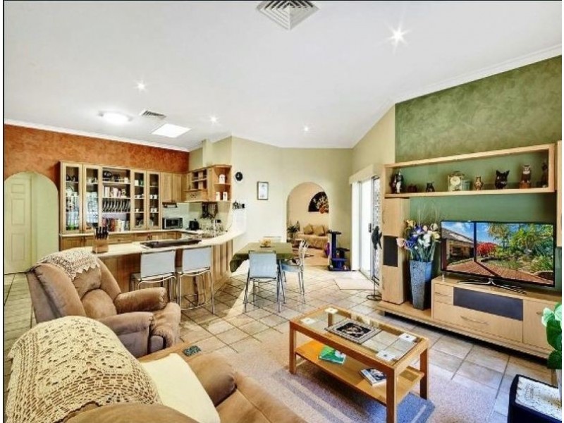 102 Bella Vista Drive, Bella Vista NSW 2153