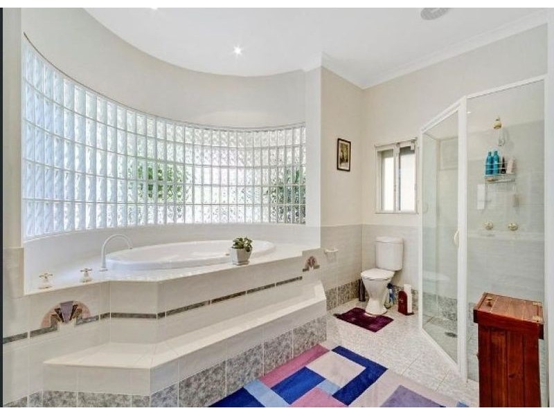 102 Bella Vista Drive, Bella Vista NSW 2153