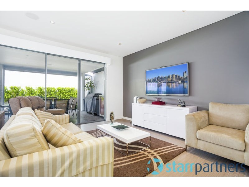 74 Central Park Avenue, Baulkham Hills NSW 2153