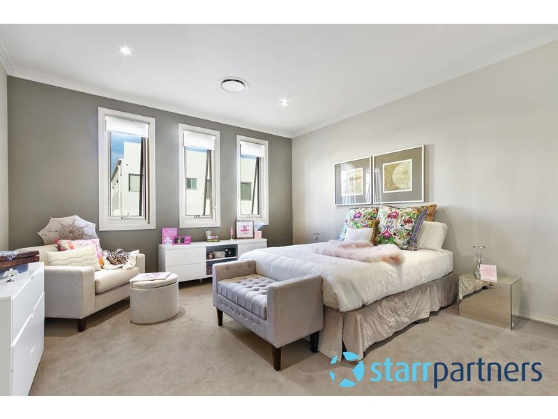 11 Craigend Place, Bella Vista NSW 2153