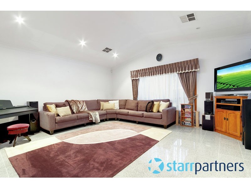 81 James Mileham Drive, Kellyville NSW 2155