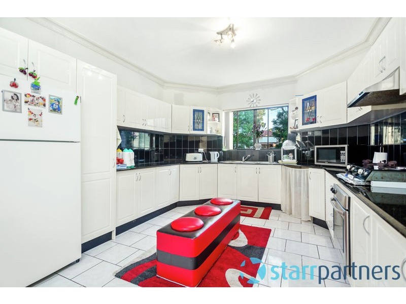 1A Brewer Crescent, South Wentworthville NSW 2145