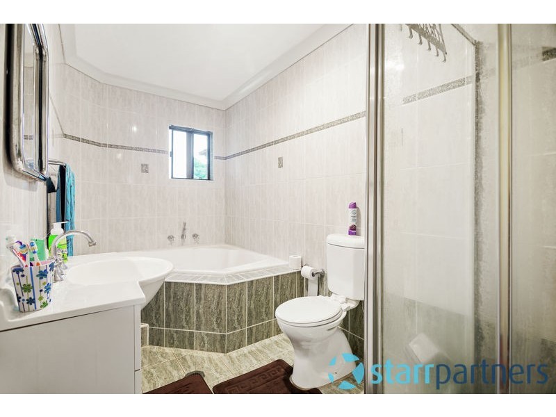 1A Brewer Crescent, South Wentworthville NSW 2145