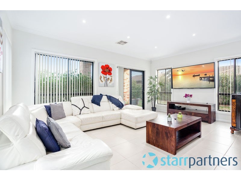 35 Tanzanite Street, Quakers Hill NSW 2763