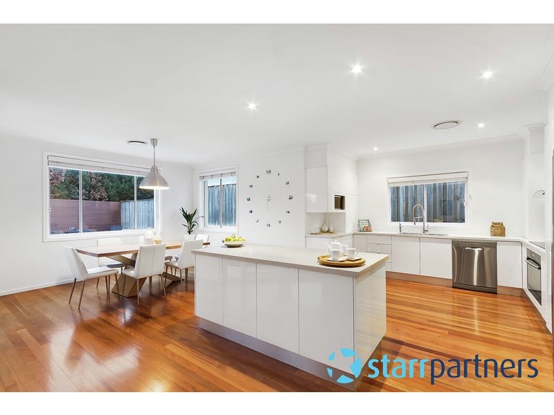 18 Ravenswood Rise, Bella Vista NSW 2153