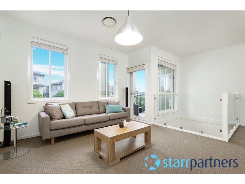 18 Ravenswood Rise, Bella Vista NSW 2153