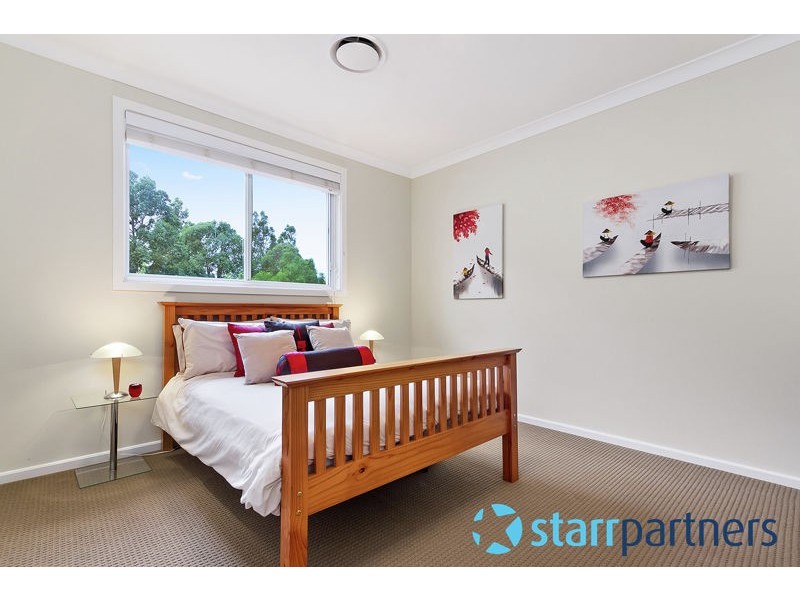 18 Ravenswood Rise, Bella Vista NSW 2153