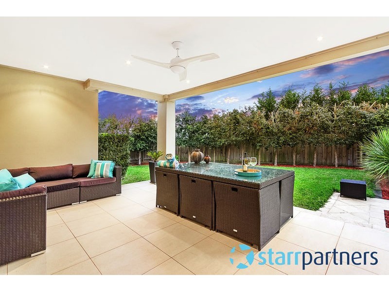 18 Ravenswood Rise, Bella Vista NSW 2153