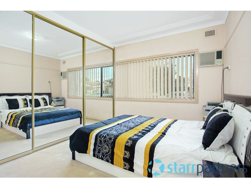 32 Mary Street, Blacktown NSW 2148