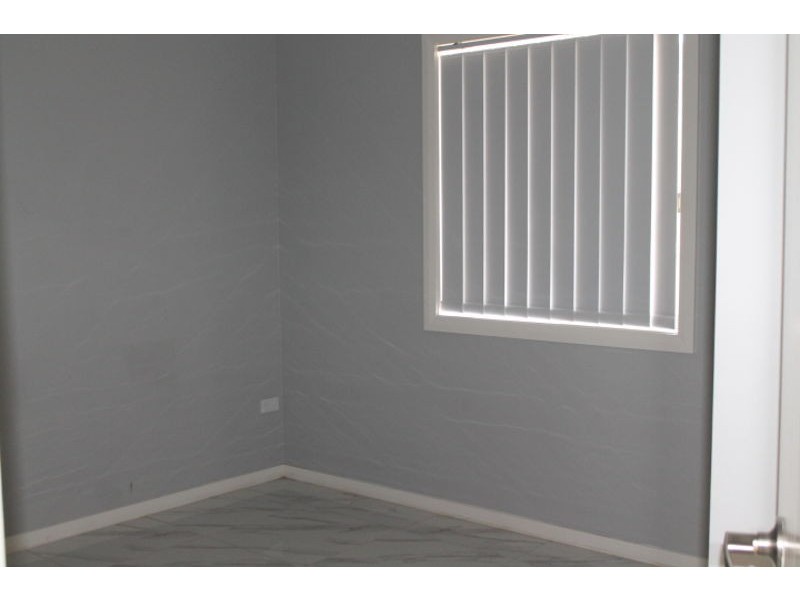 23a Manila Road, Lethbridge Park NSW 2770