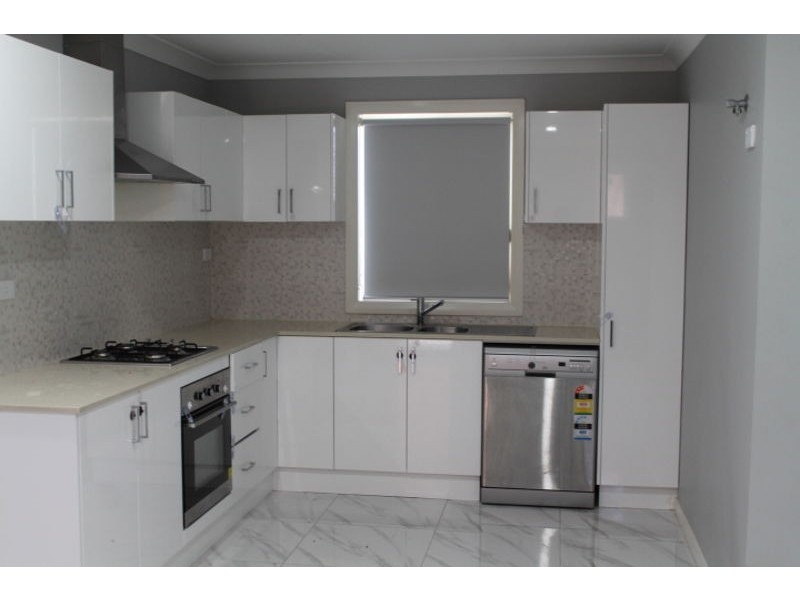 23a Manila Road, Lethbridge Park NSW 2770