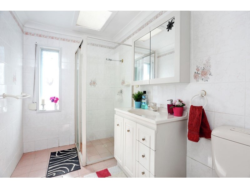 2 Benalla Cresent, Marayong NSW 2148