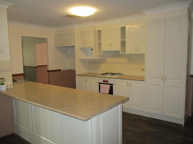 9 Tukara Road, South Penrith NSW 2750