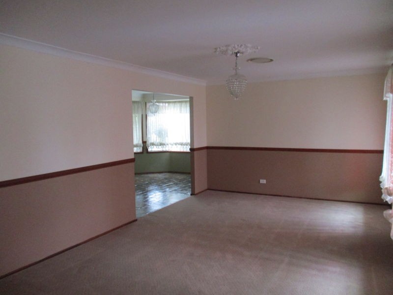 9 Tukara Road, South Penrith NSW 2750