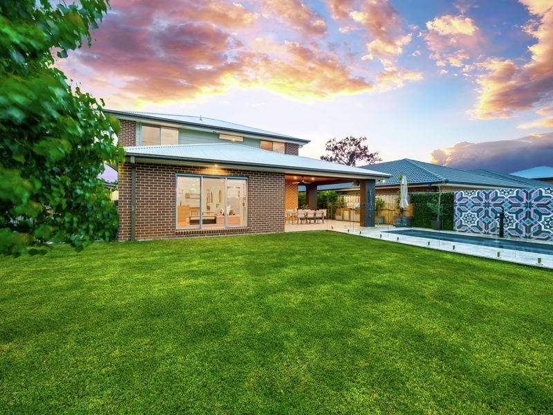 135 Ridgeline Drive, The Ponds NSW 2769