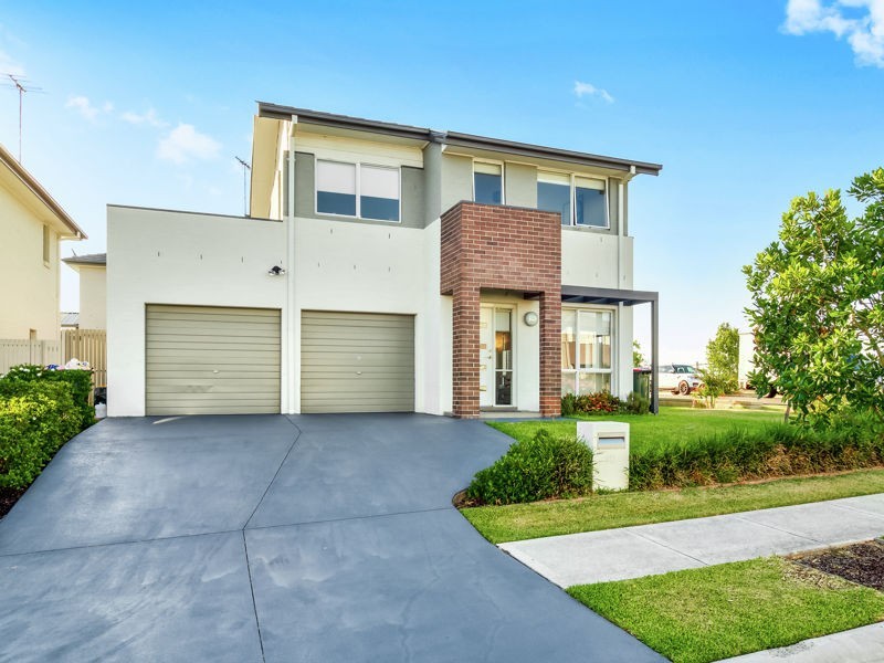 10 Lookout Circuit, Stanhope Gardens NSW 2768