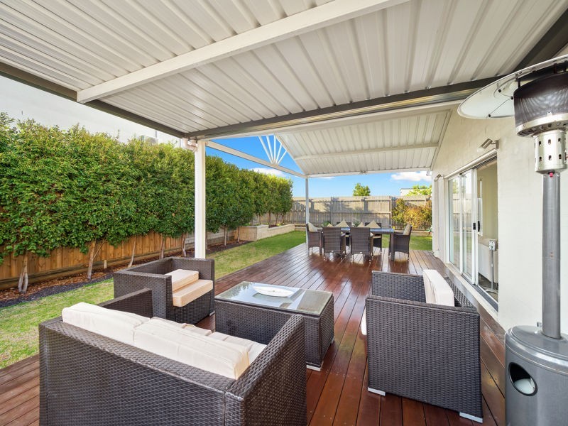 10 Lookout Circuit, Stanhope Gardens NSW 2768