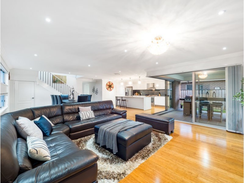 65 Ridgeline Drive, The Ponds NSW 2769