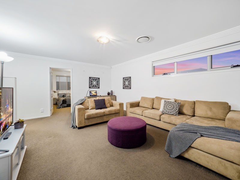 65 Ridgeline Drive, The Ponds NSW 2769