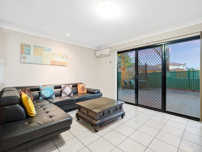 6/7 Highfield Rd, Quakers Hill NSW 2763