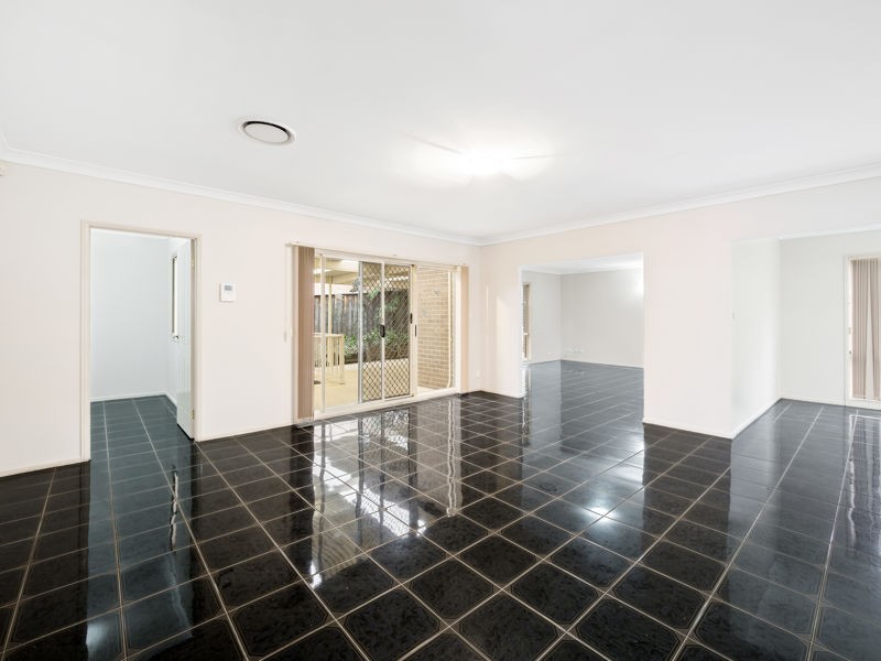 16 John Warren Avenue, Glenwood NSW 2768