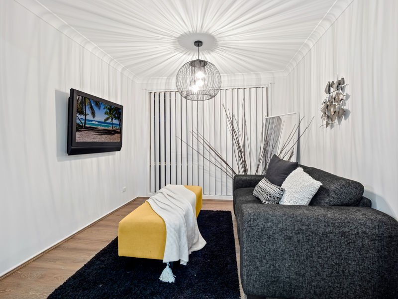 11 Simms Road, Oakhurst NSW 2761