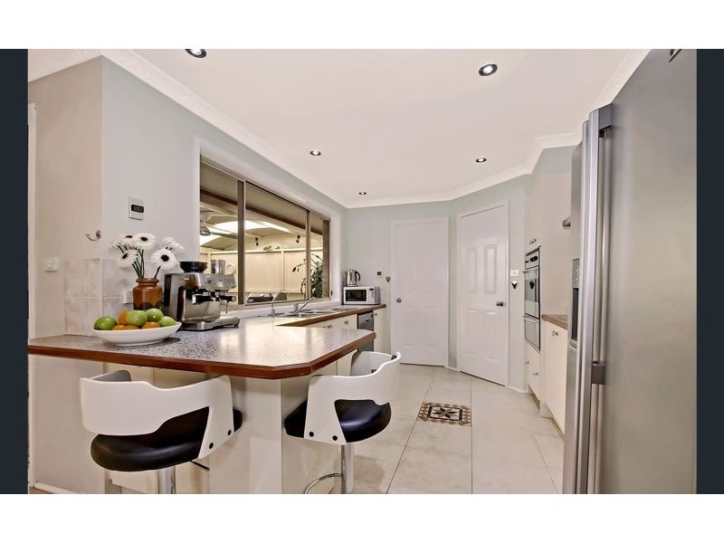 6 Hungerford Drive, Glenwood NSW 2768