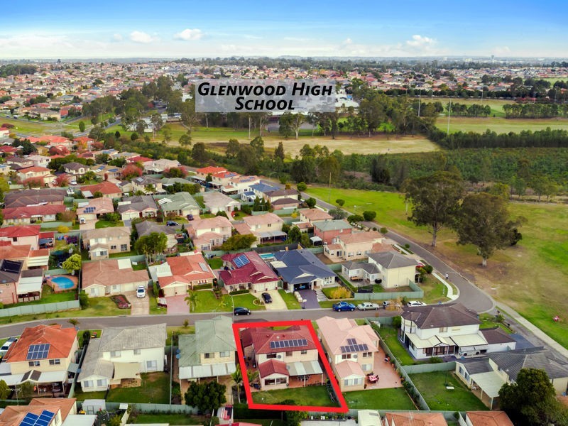 8 Deakin Avenue, Glenwood NSW 2768