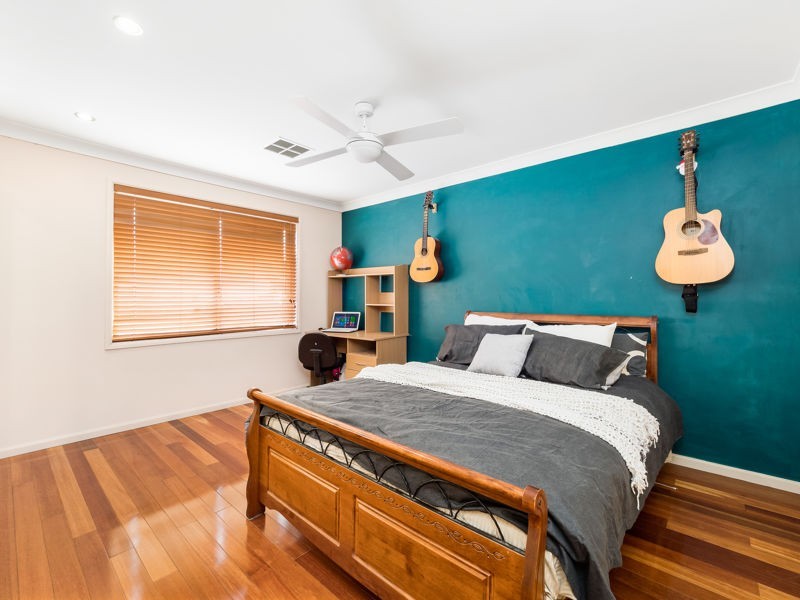 4 Huon Close, Stanhope Gardens NSW 2768