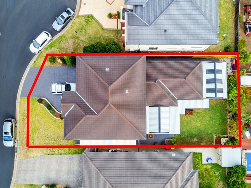 4 Huon Close, Stanhope Gardens NSW 2768