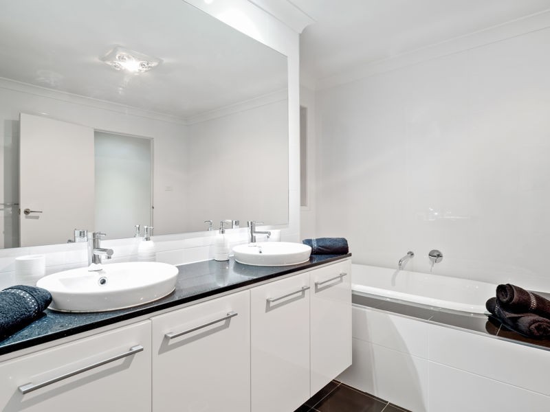 26 Lilypad Avenue, The Ponds NSW 2769