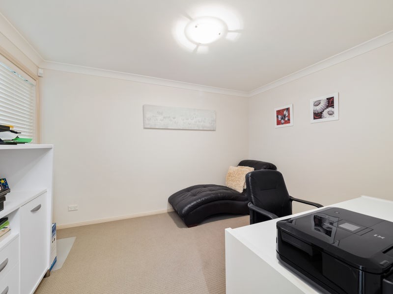 37 Linden Way, Bella Vista NSW 2153