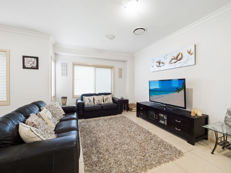37 Linden Way, Bella Vista NSW 2153