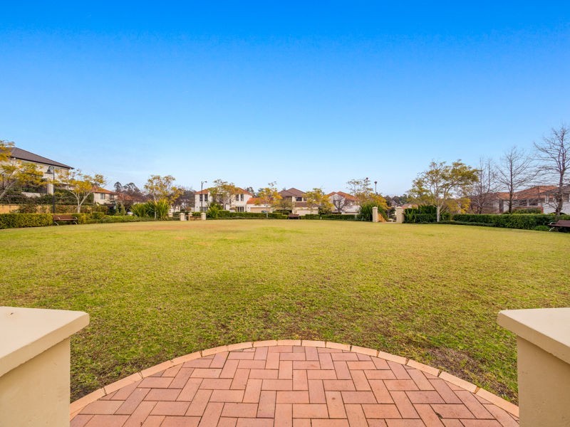 37 Linden Way, Bella Vista NSW 2153