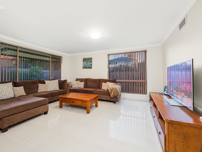 4 Sail Street, The Ponds NSW 2769
