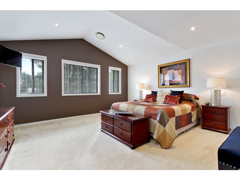 9 Brighton Drive, Bella Vista NSW 2153