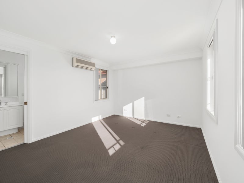 13 Grech Place, Glenwood NSW 2768