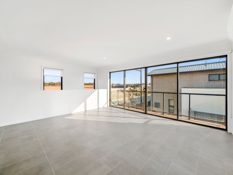 52 Watkin Crescent, Marsden Park NSW 2765